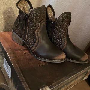 Corral Circle G Brown Cut out Booties